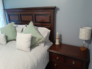 1 dormitorio, tabla de planchar con plancha, wifi gratis y ropa de cama