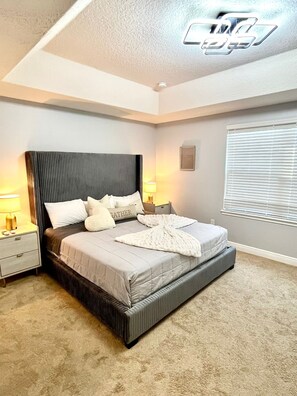 3 Schlafzimmer, Bügeleisen/Bügelbrett, WLAN, Bettwäsche