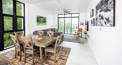 Paradise Bay Great View Luxury 2BR Condo