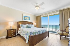 5 chambres, accès au Wi-Fi (inclus), literie fournie