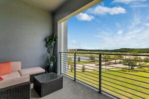 Property grounds - New Discount Disney Lazy River TikiBar Balcony (Kissimmee)