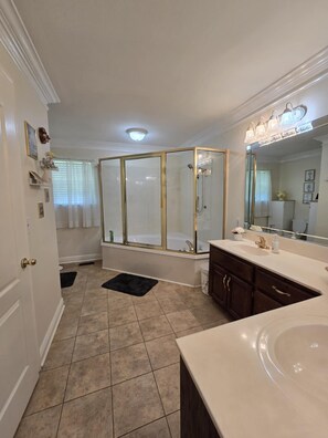 Towels, soap, shampoo, toilet paper