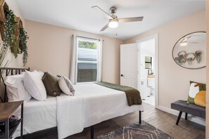 3 Schlafzimmer, Bügeleisen/Bügelbrett, WLAN, Bettwäsche