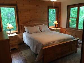 3 habitaciones, wifi gratis y ropa de cama