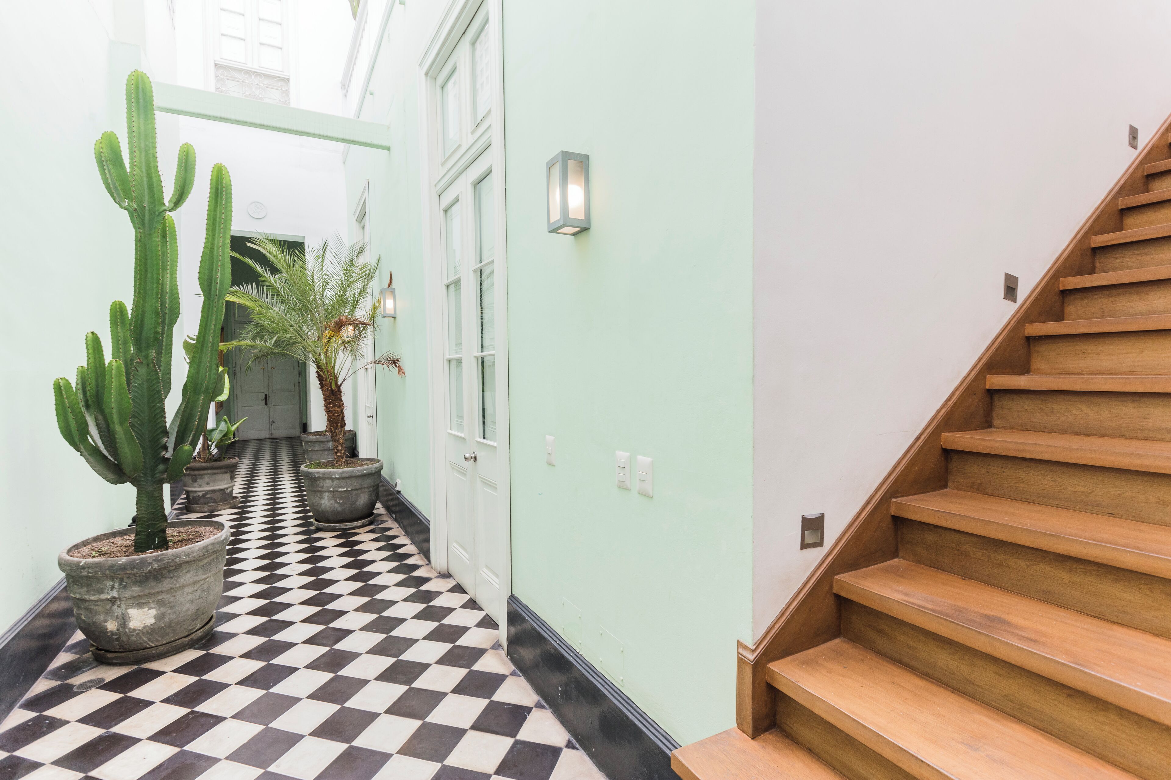 别墅, 2 间卧室 | 起居区 | 40-英寸智能电视（配备有线频道）