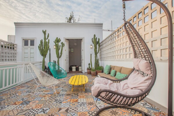 Villa, 2 Bedrooms | Living area