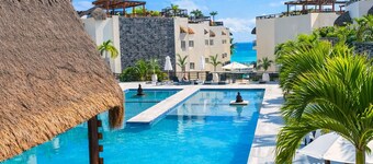 Aldea Thai Oceanview Penthouses