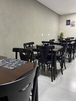 Café da manhã continental grátis todos os dias