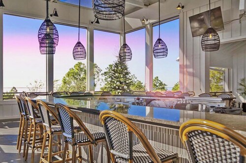 Enjoy sunset and an evening around firepit, short walk to beach and pool