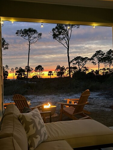 Enjoy sunset and an evening around firepit, short walk to beach and pool