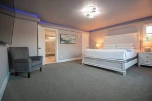 7 bedrooms, travel cot, free WiFi, bed sheets