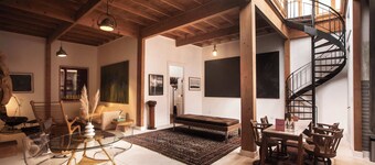 Great Villa in Barranco by Wynwood House