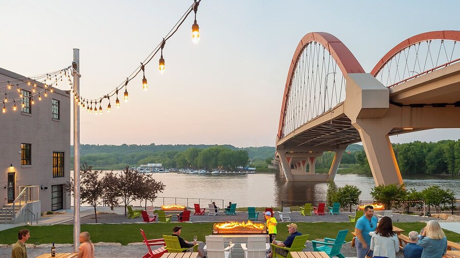 The Confluence Hotel