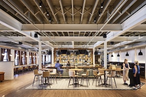 Se sirven desayunos y comidas