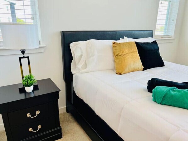 1 habitación, tabla de planchar con plancha, wifi gratis y ropa de cama 