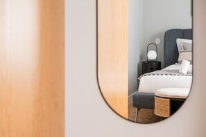 1 chambre, fer et planche à repasser, accès à Internet, literie fournie
