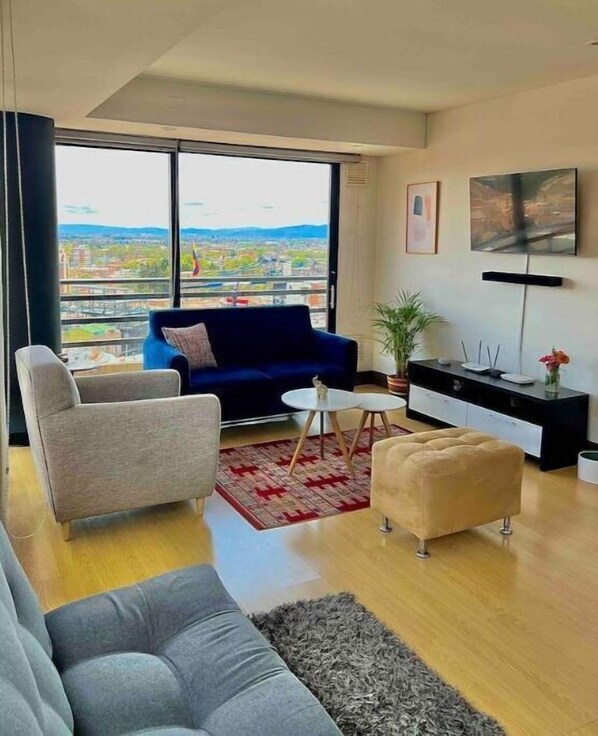 Living area - Apartment 1405 Panoramic View (Bogotá)