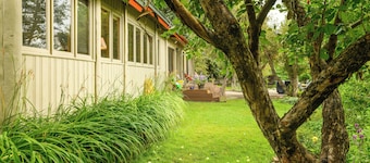 7 Mi to Sinks Canyon: 'Creekside Place' in Lander