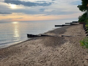Sun loungers, beach towels