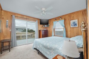 4 habitaciones, acceso a internet y ropa de cama