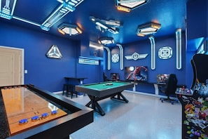 Games room - Frozen Castle & Space Bunks/12BR/Resort Access! (Kissimmee)