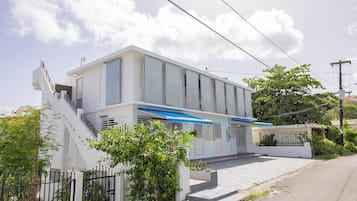 Bahagian luar