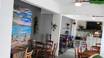 Televisión 20 pulgadas con canales de televisión por cable