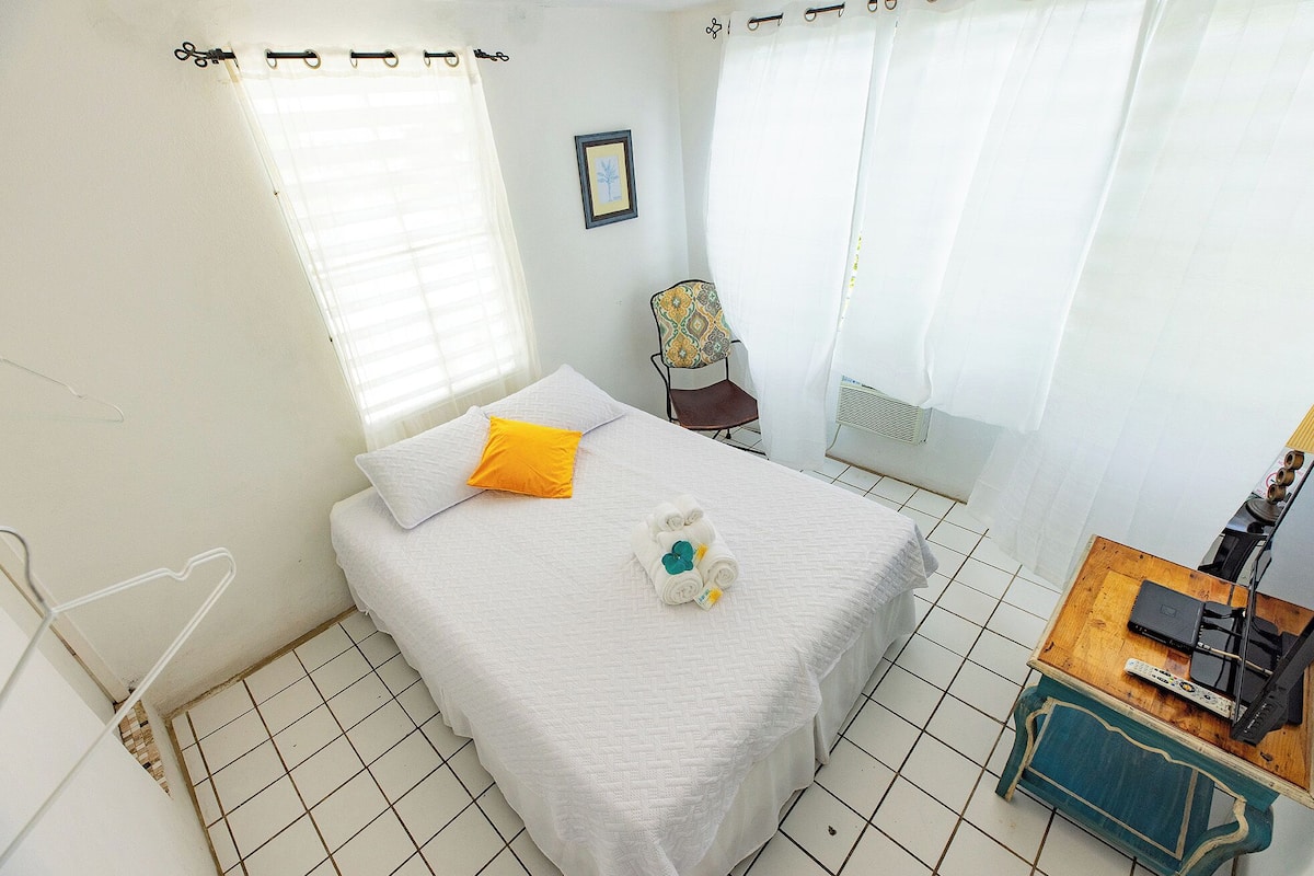 Standard Double Room | Individually decorated, free WiFi