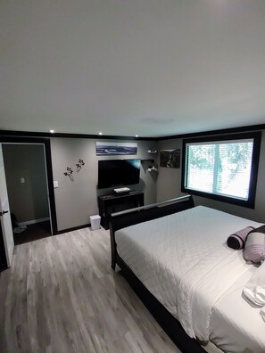 Room - Elevate your vacation rental experience  (Westfield)