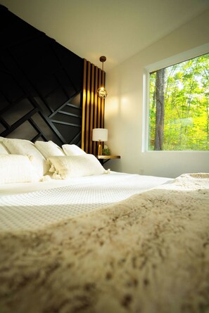 1 غرفة نوم ومكواة/لوح كي وواي فاي وملاءات أسرّة