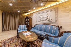 Turkish bath/hammam, aromatherapy, deep-tissue massages, facials - Bey House Royal Hotel (Veliko Tarnovo)