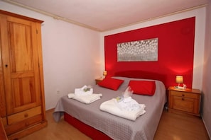2 bedrooms - Apartments Keko - Near the Beach (Supetar)