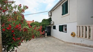Apartment | 2 bedrooms - Apartments Keko - Near the Beach (Supetar)