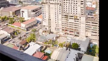 Appartement, 2 chambres, accessible aux personnes à mobilité réduite, patio | Vue depuis l’hébergement