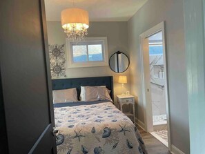 4 Schlafzimmer, Bügeleisen/Bügelbrett, WLAN, Bettwäsche