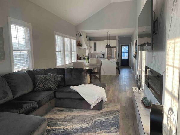 Smart-TV, Stereoanlage