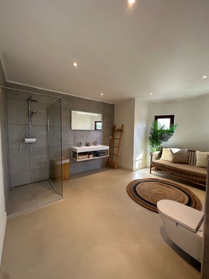 Villa, 5 habitaciones, alberca privada, vista al jardín | Baño