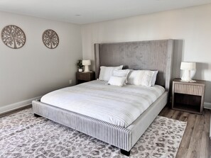 4 Schlafzimmer, Bügeleisen/Bügelbrett, kostenloses WLAN, Bettwäsche