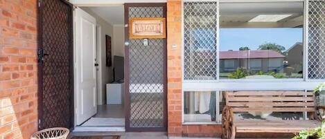 บริเวณภายนอก