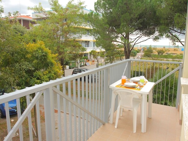 Two- Bedroom Flat With Sea View In Bibione - Bibione