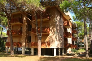 Appartement, 1 slaapkamer, balkon, uitzicht op tuin | Voorkant van accommodatie