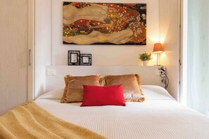 Apartamento, 1 habitación, patio, vistas al jardín | 2 dormitorios