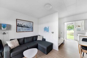 Bordtennis og stereoanlegg