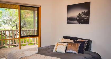 Shaw Thing Lodge: Wifi, Foxtel, Pet Friendly