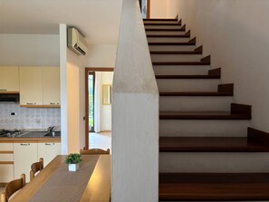 Appartement, 2 slaapkamers, patio, uitzicht op tuin | Privékeuken