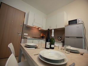 Appartamento, 2 camere da letto, balcone | Pasti