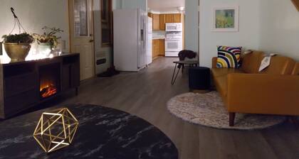 Cozy pet-friendly casa ready for family fun near MTU and Mt. Bohemia!