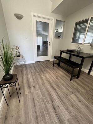 Interior - Home Away From Home - Beautifully remodeled 4 bedroom home in the Central valley (Stockton)