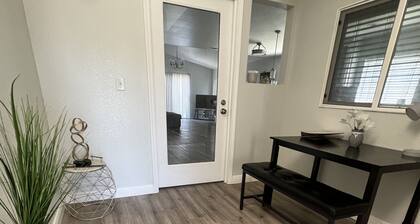 Home Away From Home - Beautifully remodeled 4 bedroom home in the Central valley