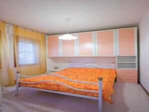 Huoneisto, 2 makuuhuonetta, parveke | 2 makuuhuonetta